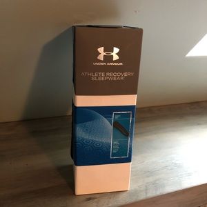 NWT Under Armour Athlete Recovery Sleepware pants